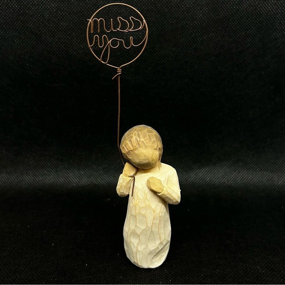 New in box Willow Tree Miss You Figurine